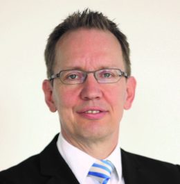 Dr. Bernd Hartmann klein Dr. Bernd Hartmann klein