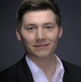 Dr.-Tobias-Klur.jpg Dr.-Tobias-Klur.jpg