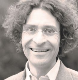 Dr. Tomas Lang Dr. Tomas Lang