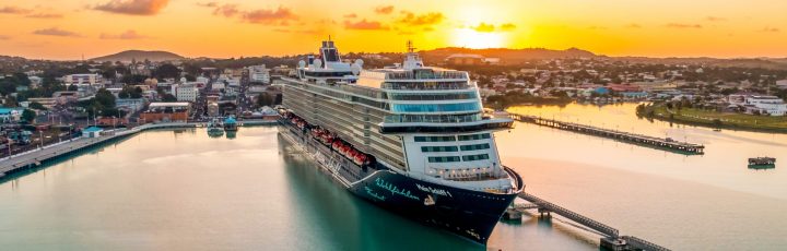 Mein Schiff 1 in Antigua Mein Schiff 1